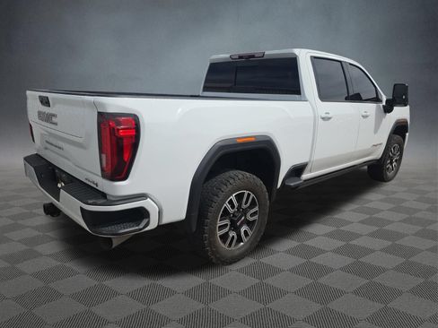 Used 2022 GMC Sierra 2500 AT4 w/ AT4 Preferred Package AWD/4WD image 6