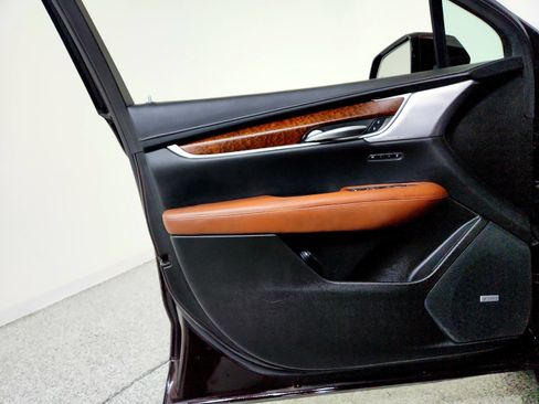 Used 2021 Cadillac XT5 Sportv image 13