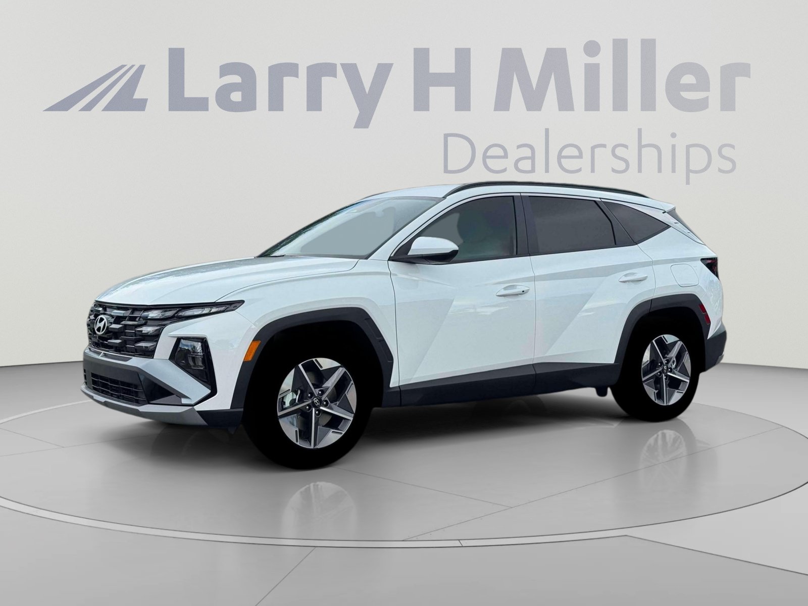 New 2026 Hyundai Tucson SEL Plus FWD image 2