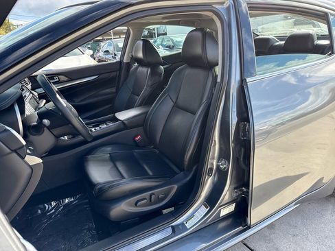 Used 2019 Nissan Maxima 3.5 SL w/ Floor Mat Group image 12