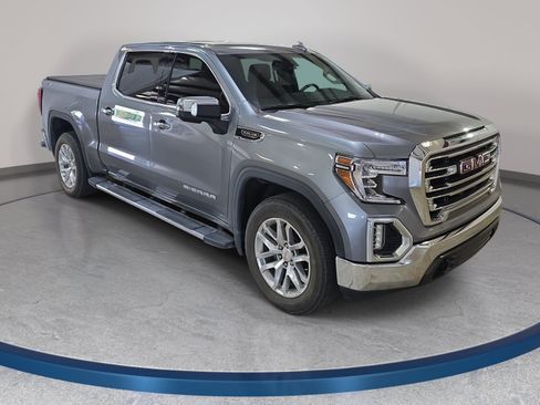 Used 2022 GMC Sierra 1500 SLT w/ SLT Premium Package AWD/4WD image 4