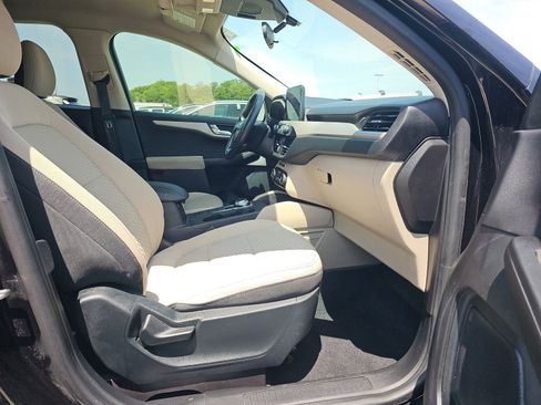 Used 2020 Ford Escape SE Sport FWD image 11