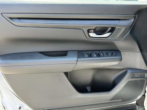 Used 2023 Honda CR-V Sport image 14