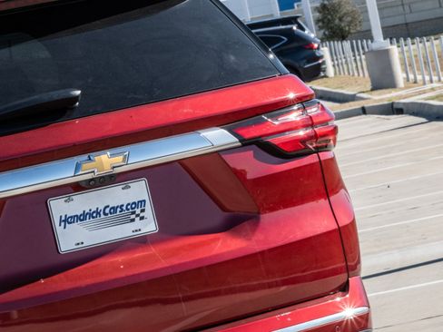 Used 2023 Chevrolet Traverse High Country w/ LPO, Floor Liner Package image 7