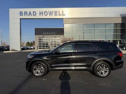 Used 2025 Ford Explorer Active w/ Active Comfort Package