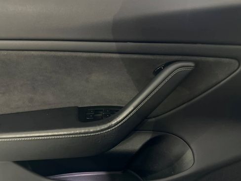 Used 2019 Tesla Model 3 Long Range image 12