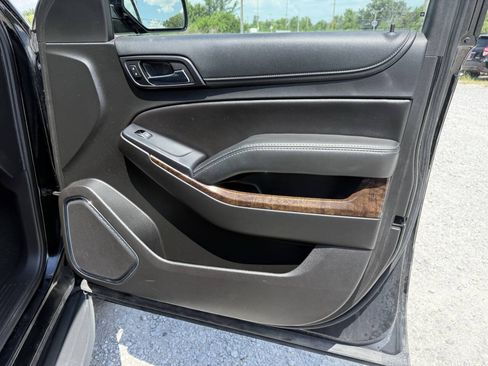 Used 2018 Chevrolet Tahoe LS AWD/4WD image 18