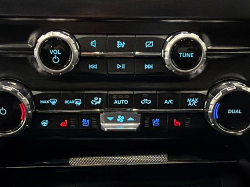 Used 2024 Ford F150 Raptor AWD/4WD image 41