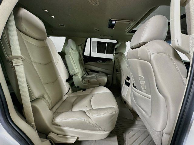 Used 2019 Cadillac Escalade Premium Luxury AWD/4WD image 37