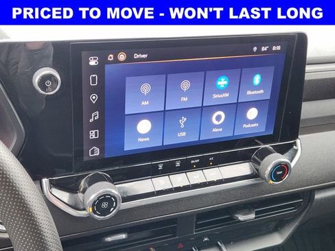 Used 2024 Chevrolet Colorado Trail Boss AWD/4WD image 6