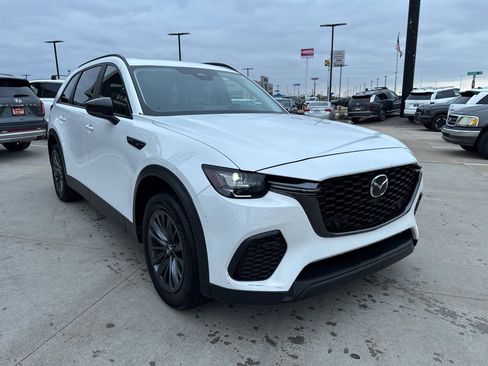 Used 2025 MAZDA CX-70 3.3 Turbo w/ Preferred Package image 11