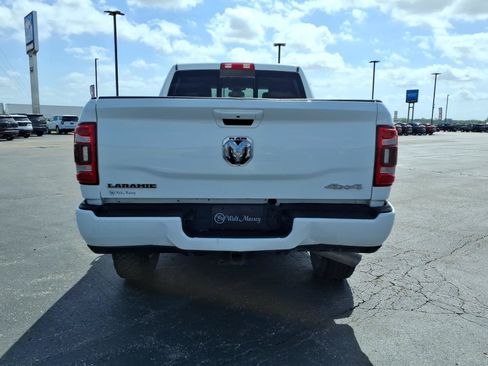 Used 2024 RAM 2500 Laramie AWD/4WD image 4