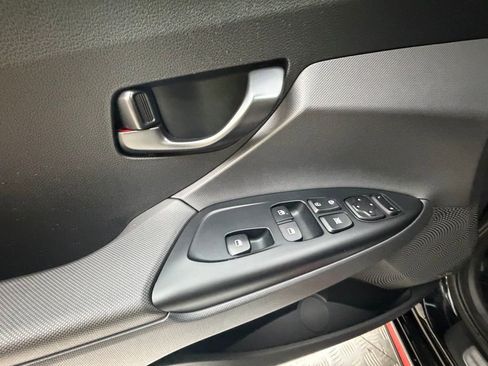 Used 2022 Hyundai Veloster N image 24