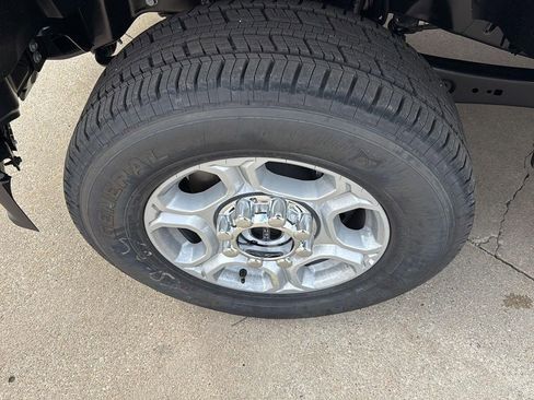 New 2026 Ford F250 XLT image 9