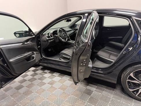 Used 2019 Honda Civic Sport image 13