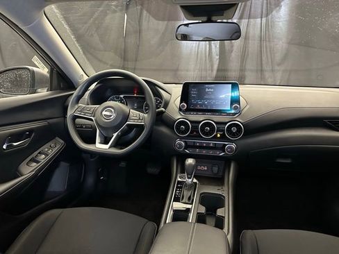 New 2025 Nissan Sentra SV FWD image 19
