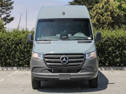 New 2025 Mercedes-Benz Sprinter 2500 image 2