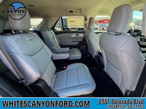 New 2026 Ford Explorer Active AWD/4WD image 13