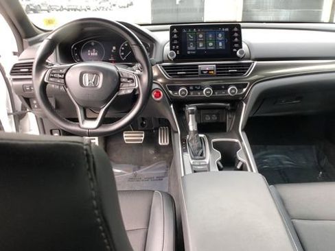 Used 2022 Honda Accord Sport image 30