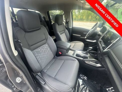 Certified 2025 Nissan Frontier SV w/ SV Convenience Package RWD image 23