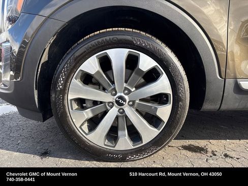 Used 2022 Kia Telluride S image 14