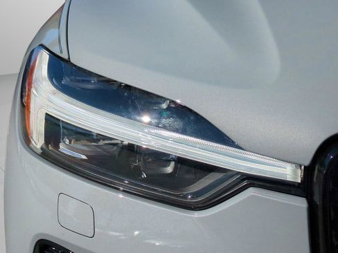 New 2026 Volvo XC60 B5 Plus w/ Protection Package Premier image 10