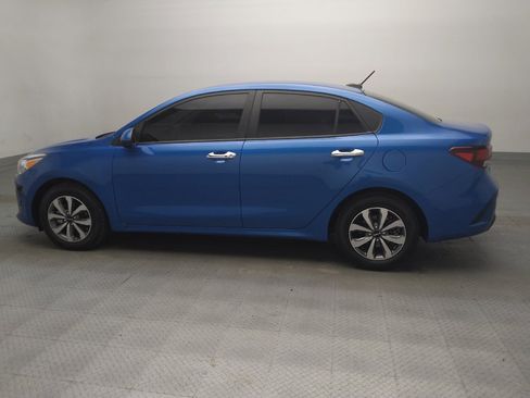 Used 2022 Kia Rio S w/ Technology Package FWD image 3