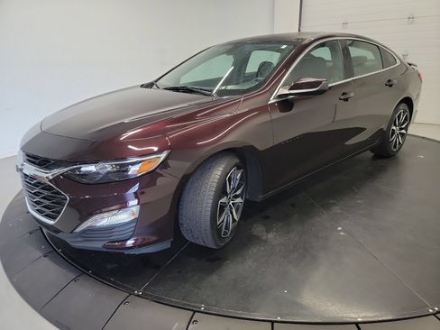 Used 2020 Chevrolet Malibu RS FWD image 3