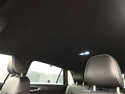 Certified 2024 Volkswagen Atlas Cross Sport SE w/ Adventure Package image 2