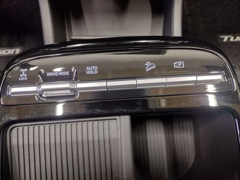 New 2026 Hyundai Tucson Blue SE w/ Tow & Go Package image 30