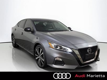 Used 2020 Nissan Altima 2.5 SR w/ Premium Package