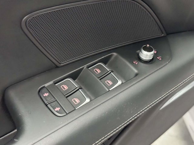 Used 2014 Audi RS 7 Prestige AWD/4WD image 36