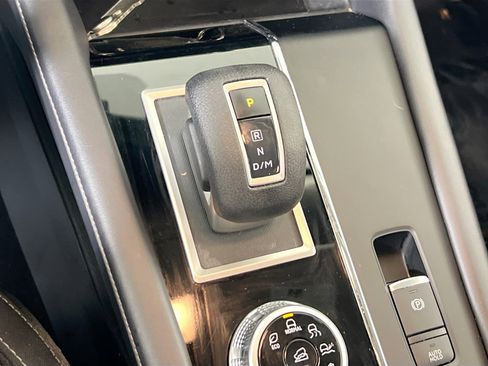 Used 2023 Mitsubishi Outlander ES image 16