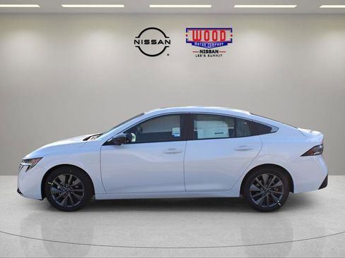 New 2026 Nissan Sentra SL FWD image 6
