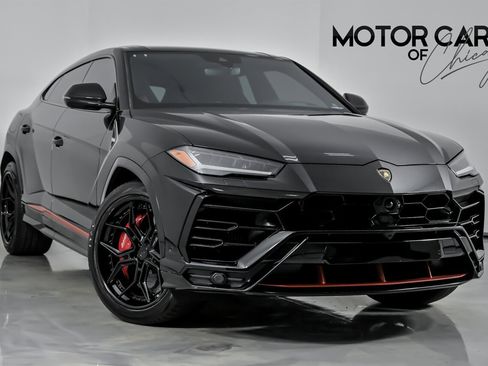 Used 2020 Lamborghini Urus image 1