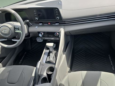 New 2026 Hyundai Elantra Sport FWD image 11