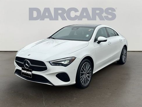 Used 2025 Mercedes-Benz CLA 250 4MATIC image 3