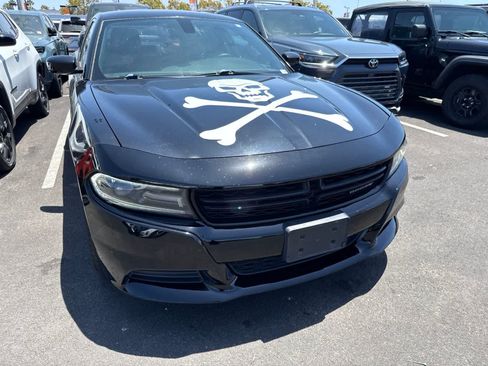Used 2018 Dodge Charger SXT RWD image 7