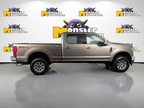Used 2018 Ford F250 XLT w/ XLT Premium Package image 4