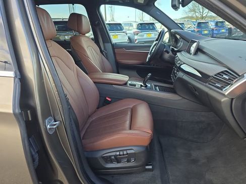 Used 2017 BMW X5 xDrive40e w/ Premium Package image 11