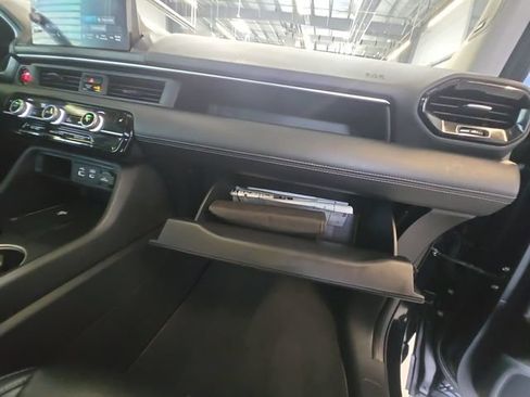 Used 2023 Honda Pilot Touring image 30