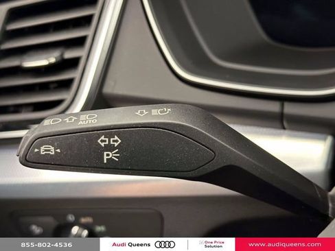 Used 2025 Audi Q5 2.0T Premium Plus w/ Premium Plus Package AWD/4WD image 32