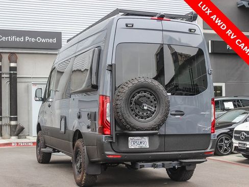 Used 2023 Mercedes-Benz Sprinter 2500 image 12