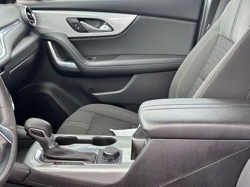 Used 2022 Chevrolet Blazer LT image 10