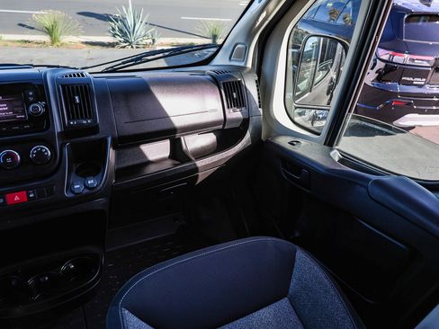 Used 2021 RAM ProMaster 1500 w/ Convenience Group image 6