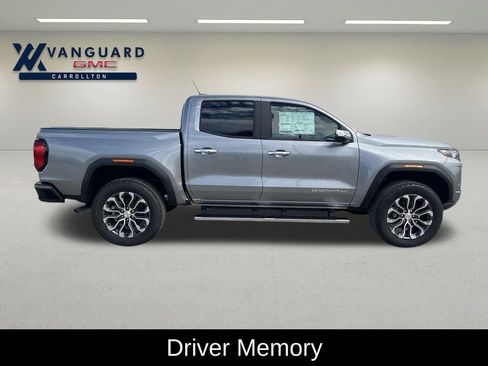 New 2026 GMC Canyon Denali image 8