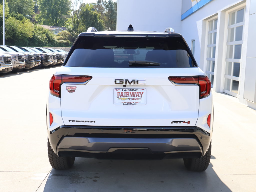 New 2027 GMC Terrain AT4 w/ Convenience Package III AWD/4WD image 9