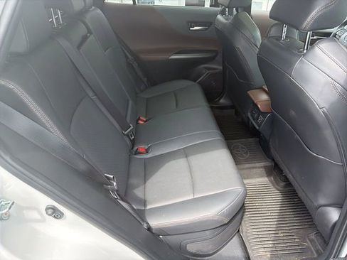 Certified 2024 Toyota Venza Limited image 9