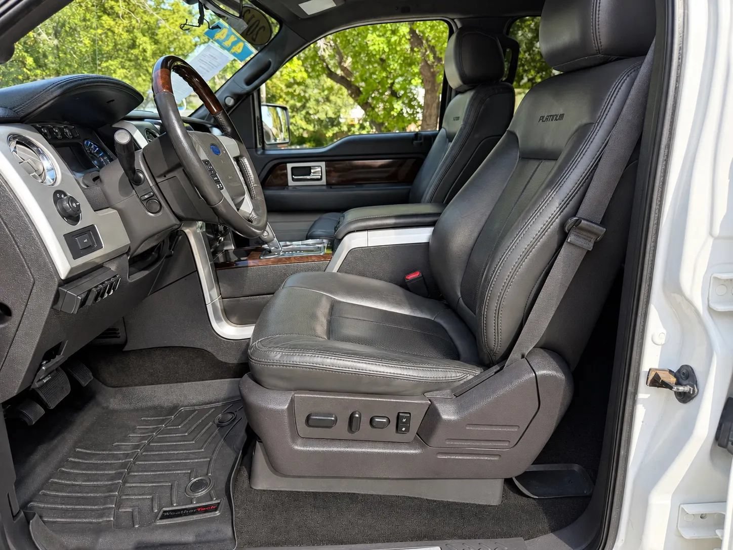 Used 2013 Ford F150 Platinum AWD/4WD image 8
