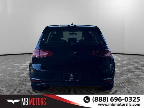 Used 2015 Volkswagen Golf S image 4
